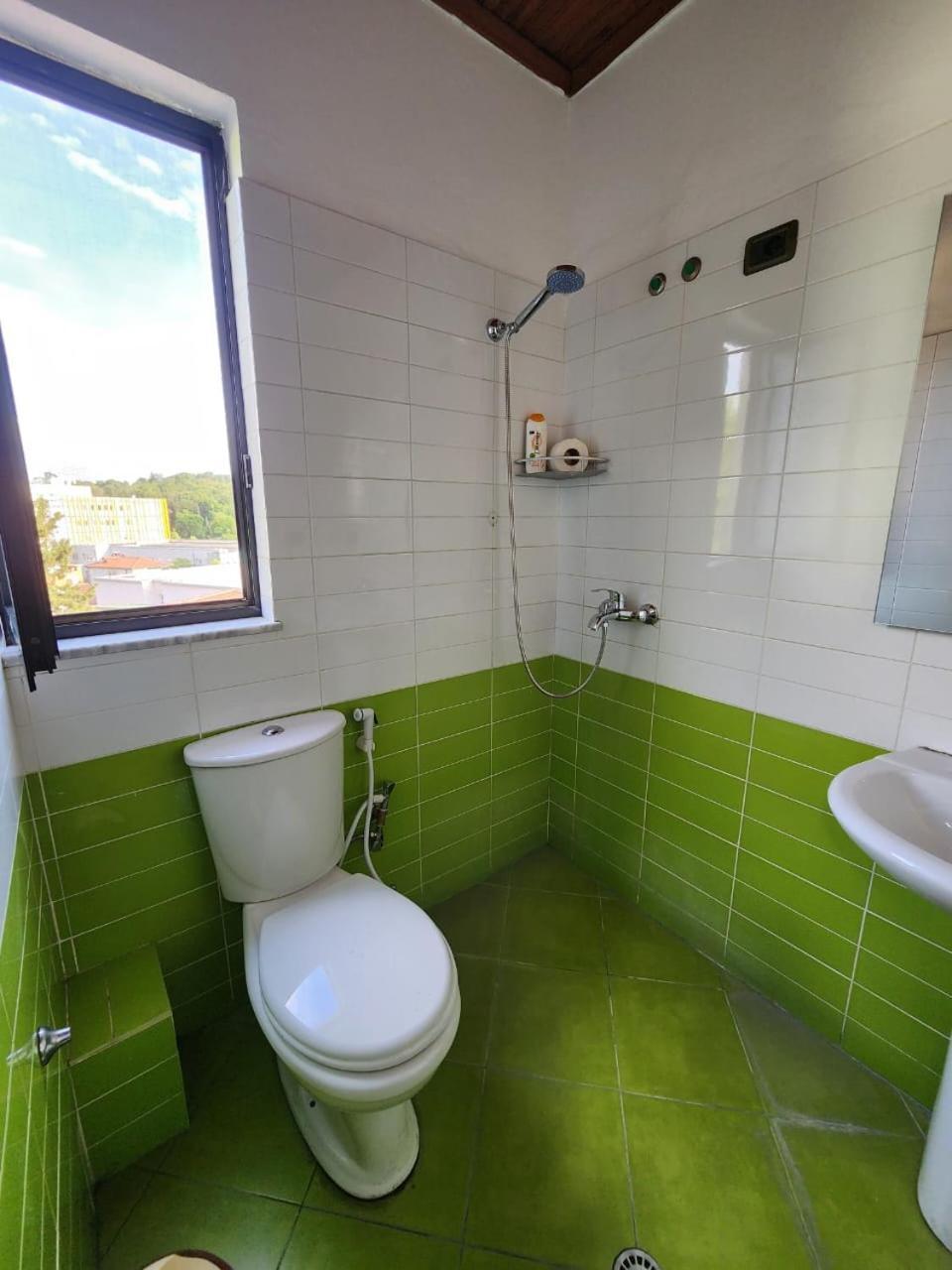 Hotel La Villa Tirana Zewnętrze zdjęcie