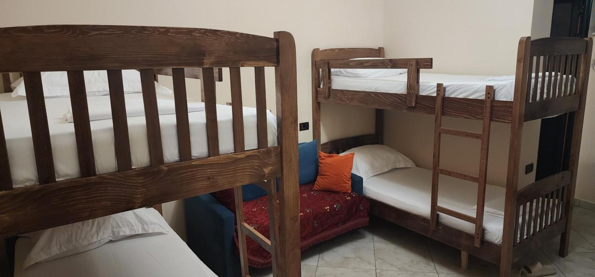 Hotel La Villa Tirana Zewnętrze zdjęcie
